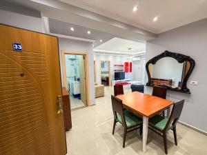 Velipoje Fishta Apartment Q6 33