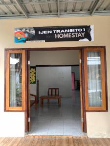 Ijen transito 1 home stay