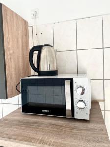 Großes Apartment 3 Zimmer bis zu 8 Personen Zentral am Kudamm