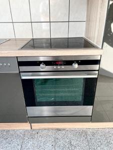 Großes Apartment 3 Zimmer bis zu 8 Personen Zentral am Kudamm