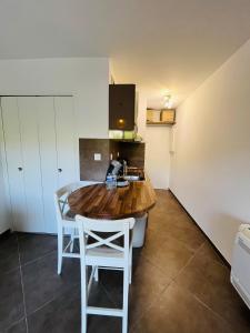 Studio cozy proche de la mer