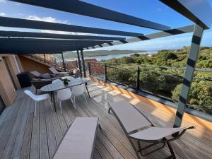 Appartements Luxueux T4 de 100m2 avec roof top, piscine et plage : photos des chambres