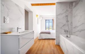 Appartements Luxueux T4 de 100m2 avec roof top, piscine et plage : photos des chambres