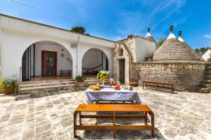 Il Trullo del Pellegrino by BarbarHouse