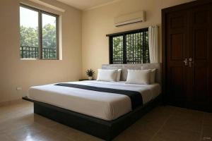 Hotel Ayushman Grand