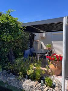 Maisons de vacances Studio Lumineux 2 adultes et 1enfant : photos des chambres