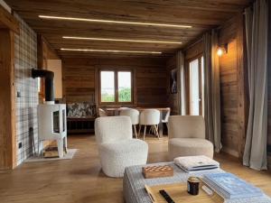 Chalet Taïga face au Montblanc et à 7min de Megève