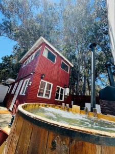 Cabaña con Tinaja Caliente, Quincho y Pet Friendly