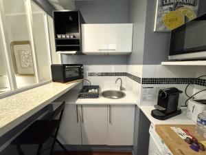 ApartHotel Riviera - VINCENT 1 - Vieille Ville - Appartement Supérieur 2 pieces AC