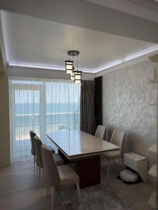 ApartHotel White Titanic