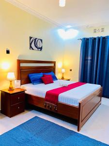 Amellies Home Safari