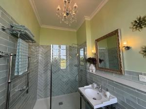 B&B / Chambres d'hotes La Maison de Maitre Chagnon Aumagne : photos des chambres
