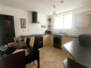 Kings Cross and Angel Apartment by PrimeCityHosts