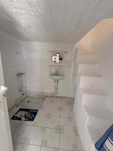 Houch spacieux a tezdaine -jerba