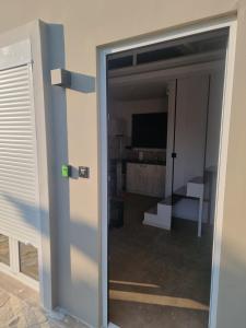 SmallHouseLefkada ΘΕΜΑ