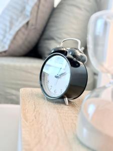 LivWithUs-Studio in One BR Setup, Dubai Marina