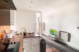 Charming 1 Bed Apartment in Central Blackburn