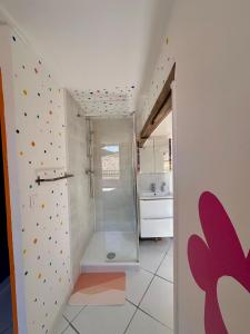 Appartements POP HOUSE - Appartement colore et fun en Camargue : photos des chambres