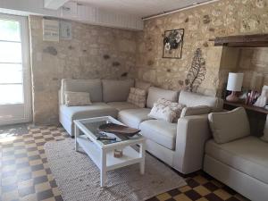 2 Bed apartment on the Dordogne River