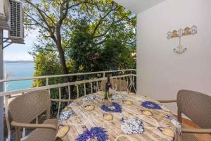 Apartment in Selce 45072