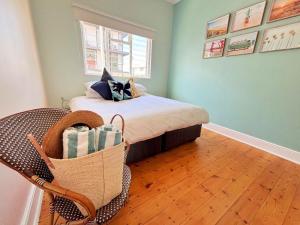 Starry Starry Night - Cape Town in Three Anchor Bay