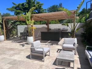 2 Bed apartment on the Dordogne River