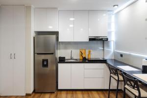 Silver Room Apartment