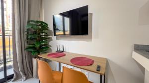 Studio Completo a 5 minutos do metrô