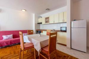 Apartment in Novi Vinodolski 45272