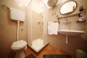 Apartment in Mali Iz - Insel Iz 53387