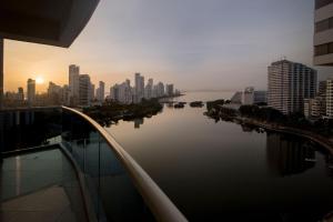 Un espacio sofisticado en medio de El Laguito Edificio Poseidon del Caribe
