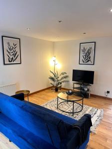 2BR Flat Free Parking Near Glasgow Green