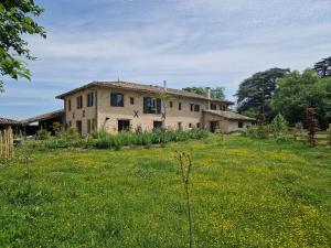 B&B / Chambres d'hotes Le Rivalou - Chambres d-hotes - Grazac - Tarn : photos des chambres