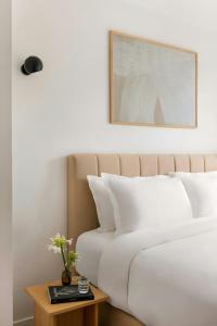 Hotels Yvette Hotel Porte de Versailles, Sonder by Marriott Bonvoy : photos des chambres