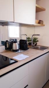 Appartements La brise, belle terrasse hyper-centre by Primo : photos des chambres