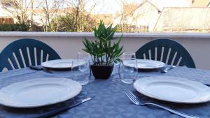 Appartements La brise, belle terrasse hyper-centre by Primo : photos des chambres