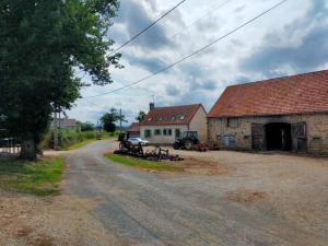 Maisons de vacances Rural farmhouse with patio, BBQ and fireplace : photos des chambres