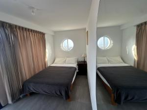 Habitación con Terraza Vista al Mar