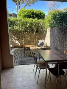 appartement cosy avec piscine