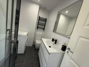 Monthly Rental 1 Bedroom Apartment and Temporary LHO123HAP