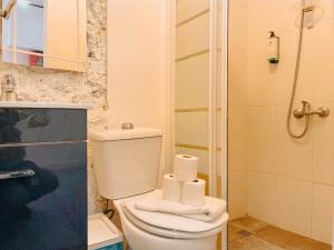 Charming Local Flat near São Bento Palace