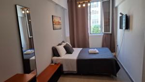 Aiolou street rooms 2& apartments