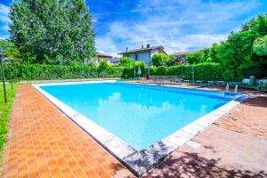 Balcone Vista Lago! Dimora Aurelia con Piscina