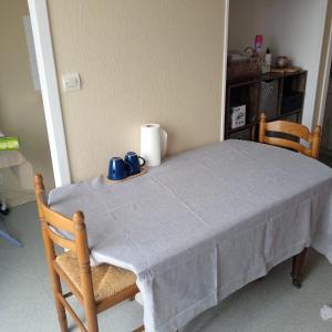Appartements Studio equipe avec balcon : photos des chambres