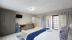 Sunset Events And Accommodation-East London