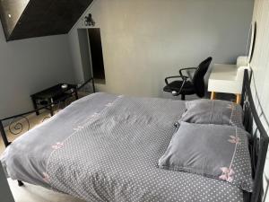 Maison de ville avec jardin clos