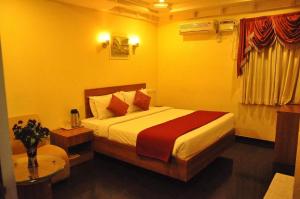 Hotel RK Royal Grand