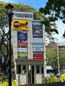 86 sqm, 3BR condo, Free Prking, WiFi, ntflx