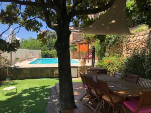 Villas Traditional Corsican house with private swimming pool : photos des chambres