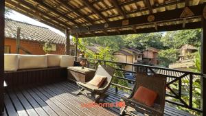 Casa em Ilhabela com Piscina e Vista para Montanha